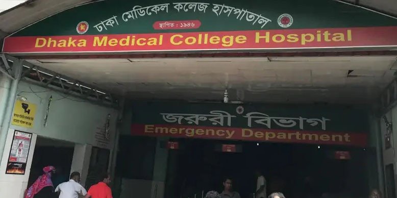 যাত্রাবাড়ীতে ট্রাকের ধাক্কায় রিকশা চালকসহ নিহত ২